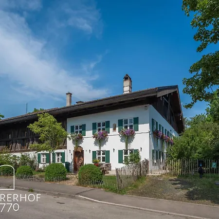 In Mit Terrasse Und Garten By Interhome * Dießen am Ammersee